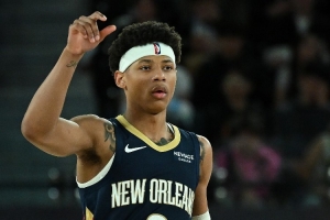 顶替锡安首发！7号秀费尔斯11中1仅得2+2+2 出现4失误&正负值-31