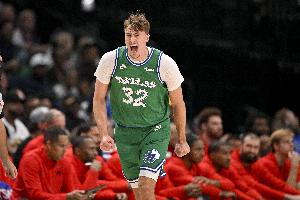 全场9中1&0助攻仅得2分！基德：今天不是弗拉格的夜晚