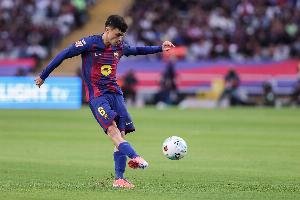 拒绝休息！每体：佩德里费尔明等人休息日到基地加练 莱万已恢复