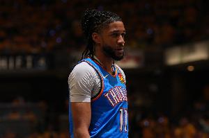 优质射手！以赛亚-乔复出12中7砍20分6板 三分9中5