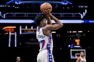 戒骄戒躁！埃奇库姆半场出战21分钟 8中2&三分3中0拿到4分2板2助